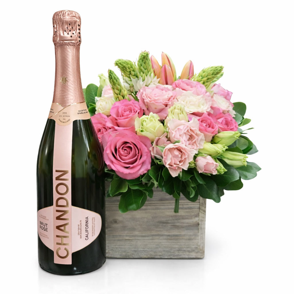 Chandon & Sweetheart Dutch Blooms Gift Set