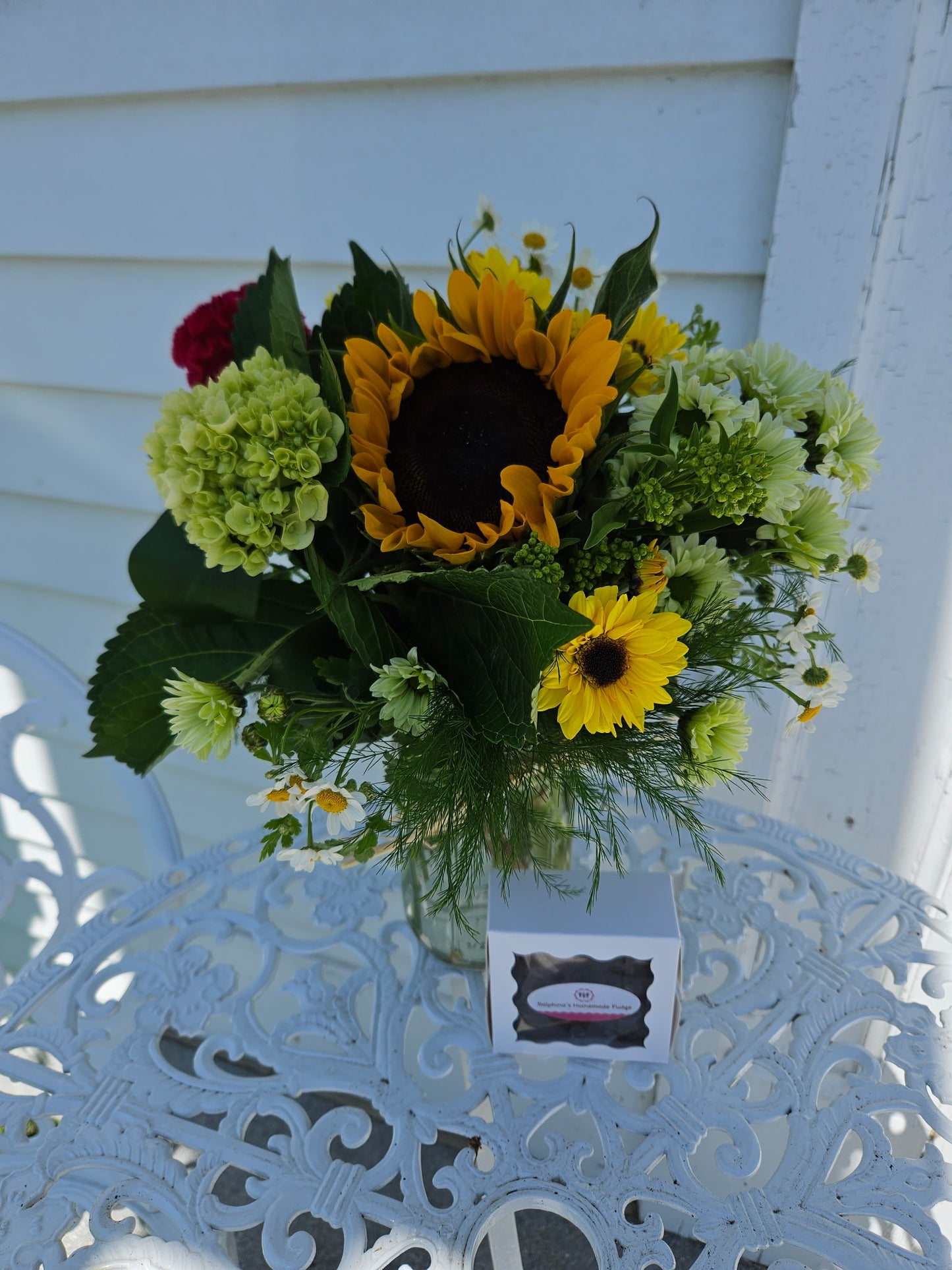 Summer Garden Deal of the day with fudge