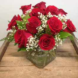 Red Rose Cube Bouquet – Floral Art Designs, Arlington MA